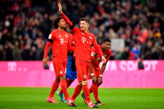 Il Bayern ringrazia Lewandowski: 3-2 a fatica sul Paderborn ultimo