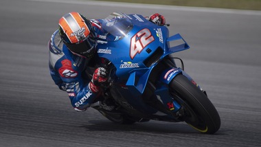 Test MotoGp in Qatar: Rins vola a Losail, Valentino Rossi settimo