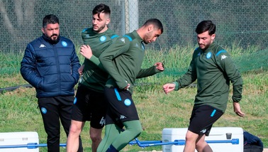 Napoli, gli allenamenti slittano ancora: ripresa a data da destinarsi