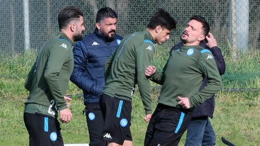 Napoli, Gattuso torna e i giocatori lo accolgono con 1' di silenzio