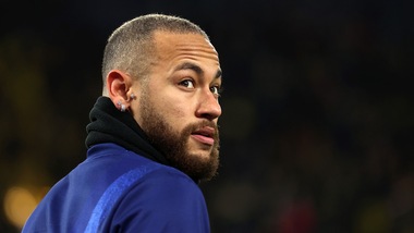 El Mundo: "Neymar ha chiesto altri 6,5 milioni di euro al Barcellona"