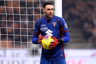 Torino, Sirigu al Napoli: assalto al "Salvatoro"