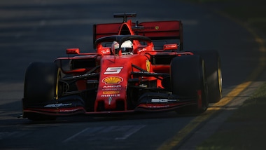 F1, Carey: "Coronavirus? Nessun problema per la gara in Australia"