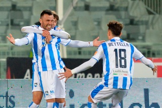 Memushaj lancia il Pescara nel derby: 2-1 all'Ascoli