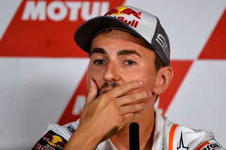 MotoGp: al Gp di Catalogna Lorenzo in sella alla Yamaha