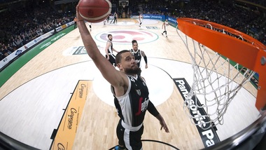 Coronavirus, rinviate tutte le gare della Serie A di basket
