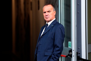 La Lega B: "Servono 3 mesi dalla ripresa degli allenamenti per finire il torneo"