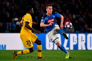 Marca: "Anche Barcellona-Napoli verso le porte chiuse"