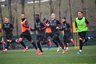 Coronavirus, annullato l'allenamento del Bologna