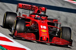 Ferrari, Leclerc: "Con Verstappen guido sempre al limite"