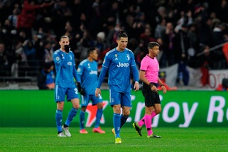 I calciatori italiani e spagnoli chiedono il rinvio delle gare europee