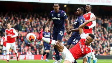 Coronavirus, Arsenal in quarantena: no al match con il Manchester City