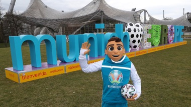 As: "Gli Europei potrebbero essere rinviati al 2021"