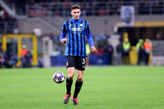 Atalanta, Caldara: "Diamo un calcio al Coronavirus"