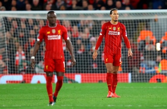 Premier League, aumentano i casi di Coronavirus: ipotesi rinvio per il prossimo turno