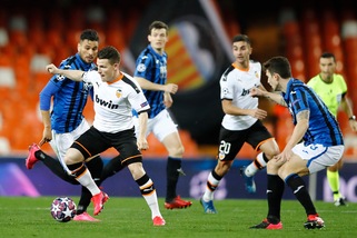 Coronavirus: dopo i casi al Valencia Atalanta in isolamento