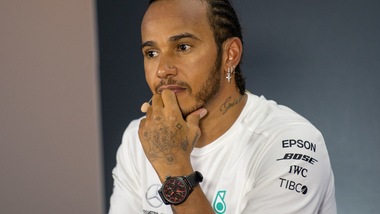 Coronavirus F1, Hamilton: "Ragioniamo a fondo su questa esperienza"