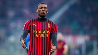 Milan, brutte notizie per Leao: "Paghi 16,5 milioni allo Sporting Lisbona"