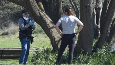 Coronavirus, Roma ignora i divieti: interviene la Polizia