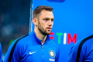 Inter in isolamento, De Vrij divora libri: è già a 4