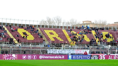 Livorno, i tifosi rinunciano al rimborso biglietti del derby col Pisa