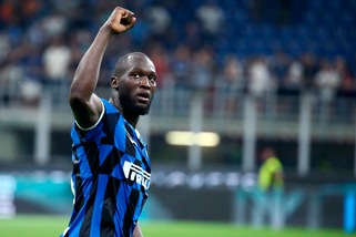 Lukaku, cuore grande: donazione da 100mila euro al San Raffaele