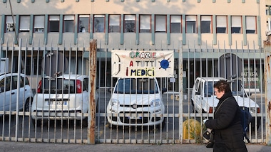 Coronavirus, l'appello dei medici del Piemonte: "Siamo disperati"