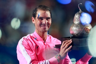 Coronavirus, Nadal: "Tempi duri. Situazione più grande di noi"