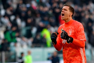 Szczesny: "Nessuno dice che gli arbitri hanno ammesso di aver sbagliato contro la Juve"