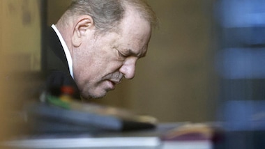 Coronavirus, Weinstein trovato positivo in carcere