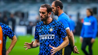 Coronavirus, Godin: "Restiamo a casa e continuiamo a donare"