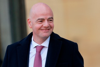 Coronavirus, Infantino della Fifa scrive a Infantino della Carrarese