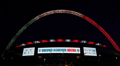 Coronavirus, federazione inglese illumina Wembley con il tricolore dell'Italia