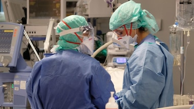 Coronavirus, i dati in Italia: 534 morti e 528 positivi in meno rispetto a ieri