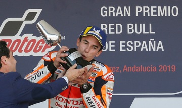 MotoGp, Marquez sempre in pista: si allena con il simulatore F1