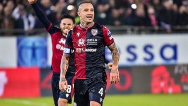 Cagliari, Giulini su Nainggolan: "Complicato tenerlo, ci proveremo"