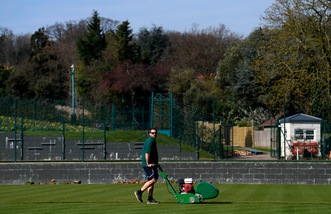 Coronavirus, federazioni tennis e rugby ricorrono a Cig, nuoto ci pensa