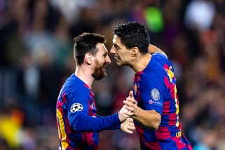 Taglio stipendi, Suarez: "Noi del Barcellona non abbiamo mai detto no"