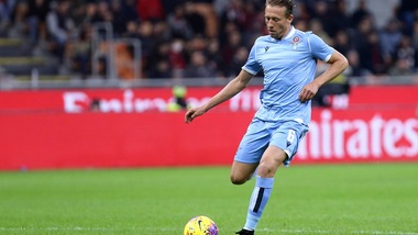 Lazio, Leiva operato al ginocchio: un mese di stop