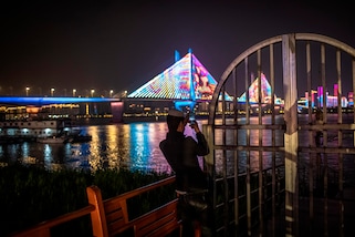 Coronavirus, dopo due mesi e mezzo via le restrizioni a Wuhan