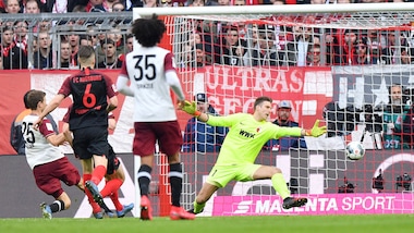 Bild: "Il piano della Bundesliga per giocare: 239 persone per ogni match"