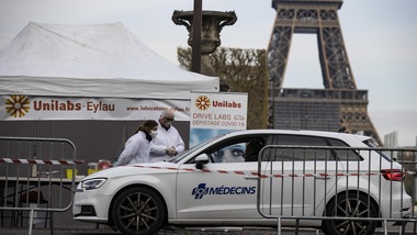 Nell'acqua non potabile di Parigi tracce di Coronavirus: "Non c'è rischio"