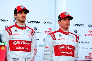 Alfa Romeo, Giovinazzi loda Raikkonen: "Mi aiuta molto e c’è grande rispetto"