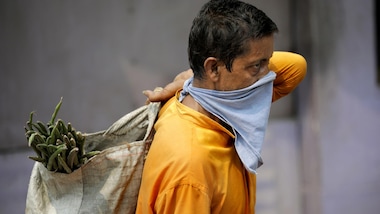 Coronavirus, sale la tensione in Libano dopo rinvio aiuti governo: liste truccate