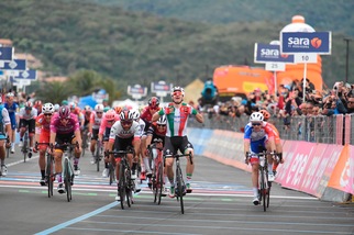 Giro d'Italia, inizio il 3 ottobre: dubbi sulla partenza da Budapest