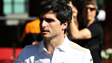 Coronavirus F1, Sainz: "Una chat con mio papà per capire meglio l'economia"
