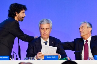 Coronavirus, dai test medici al distanziamento di 2 metri: il protocollo della Figc