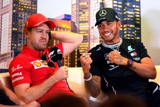 F1, Hamilton e il futuro in Ferrari: "Non ci sono trattative"