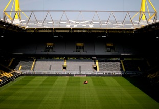 Bundesliga, ministro dello sport tedesco: "Ok ripresa, ma senza privilegi"