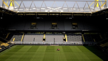 Bundesliga, ministro dello sport tedesco: "Ok ripresa, ma senza privilegi"